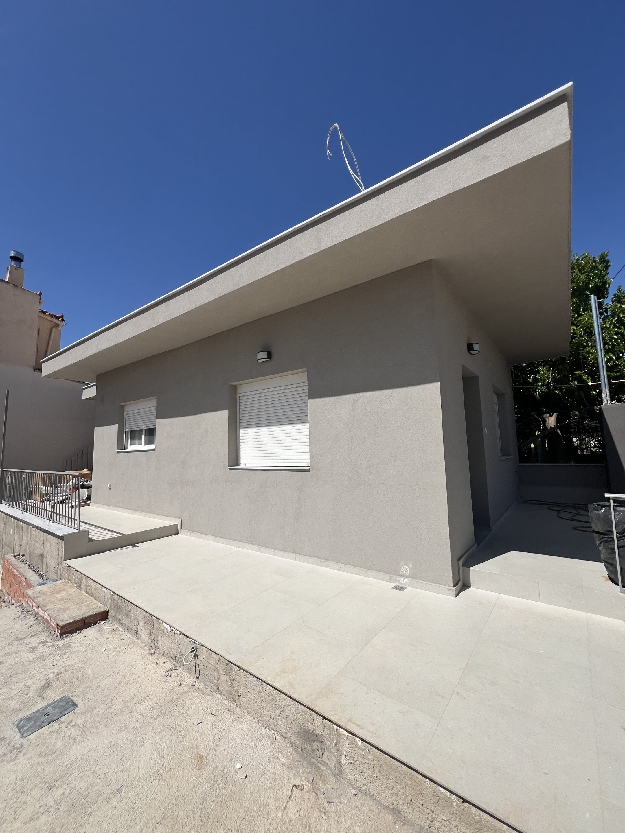 Ανακαίνιση Οικίας και περιβάλλοντος χώρου